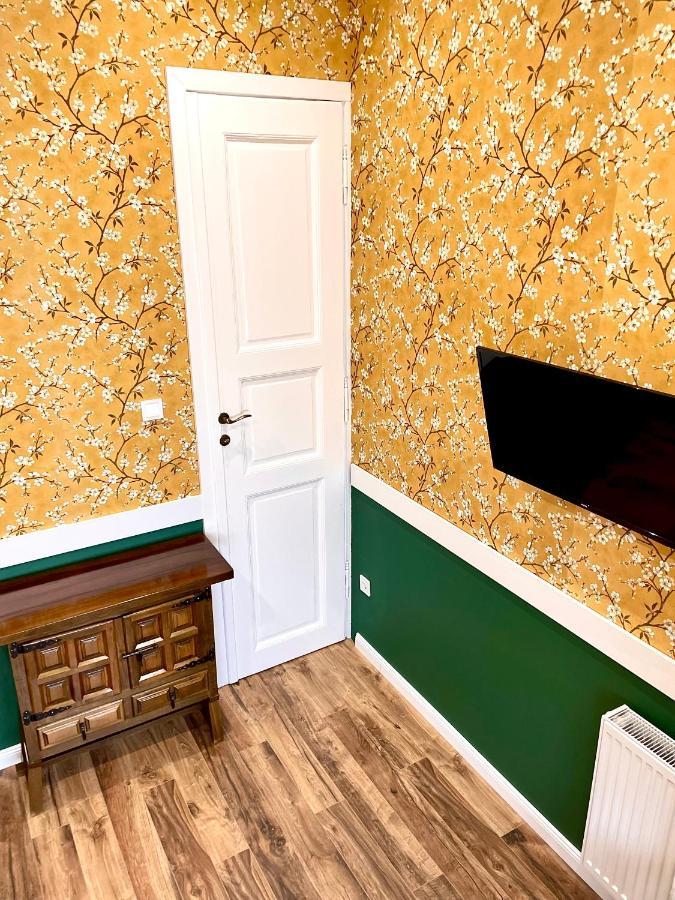 Ráday 4 Apartmanok - Zendaya Hajdúszoboszló Esterno foto