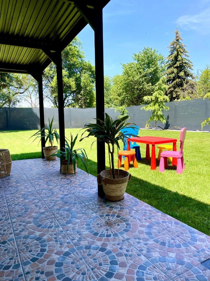 Ráday 4 Apartmanok - Zendaya Hajdúszoboszló Esterno foto